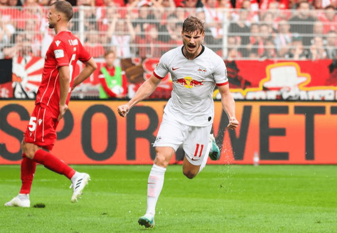 英雄联盟台服官网-关键时刻欧冠焦点战，莱比锡战术微调，态度坚定，更衣室氛围转暖的简单介绍