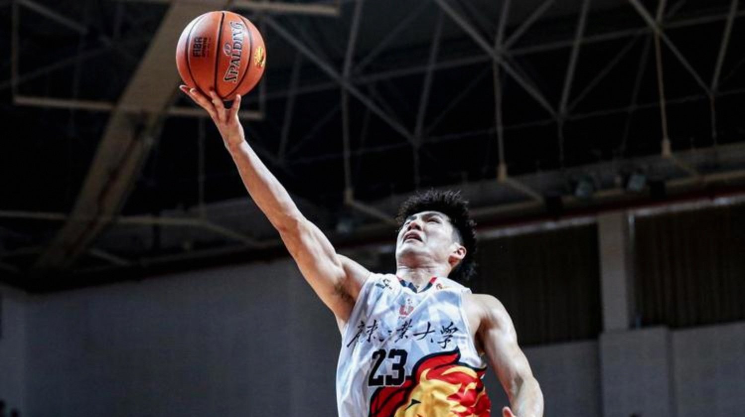 英雄联盟台服官网-包含转折点！广州队强势反弹；NBA季后赛赛前攻防权衡；更衣室稳定；赛季目标并未改变的词条